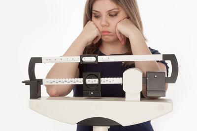 Los adolescentes obsesionados con el peso se enfrentan al triple de probabilidades de autolesionarse