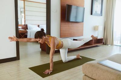 El yoga ayuda a las mujeres a lidiar con el estrés mental del cáncer
