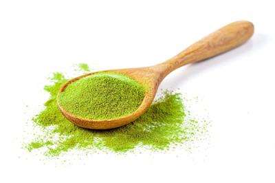 Un enjuague bucal de matcha podría combatir la enfermedad de las encías