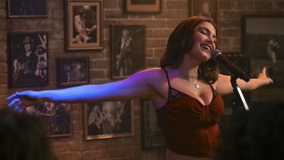 The bras of 'Off Campus': Why the show's lingerie styling is sparking a bigger conversation about fit