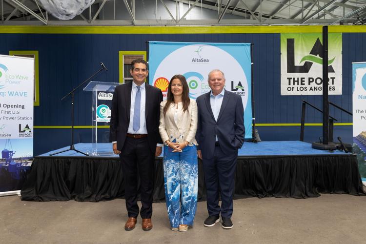 Michael Galvin, Port of LA; Inna Braverman, Eco Wave Power, and Terry Tamminen AltaSea