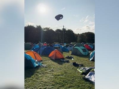 tentflying_featured