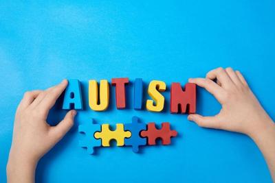 Los primeros signos de autismo pueden aparecer en los bebés