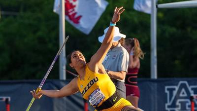Valentina Barrios competes in SEC Outdoor Championships (copy)