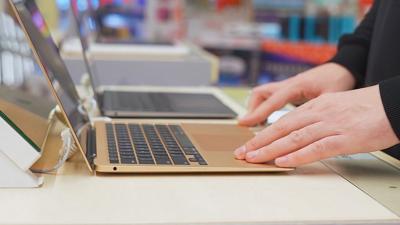 The back-to-school shopping money strategy wealthier parents are turning to