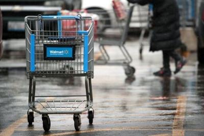 Walmart reported mixed profits as it steered the benefits from tariff refunds into lower pricing on products to draw in shoppers