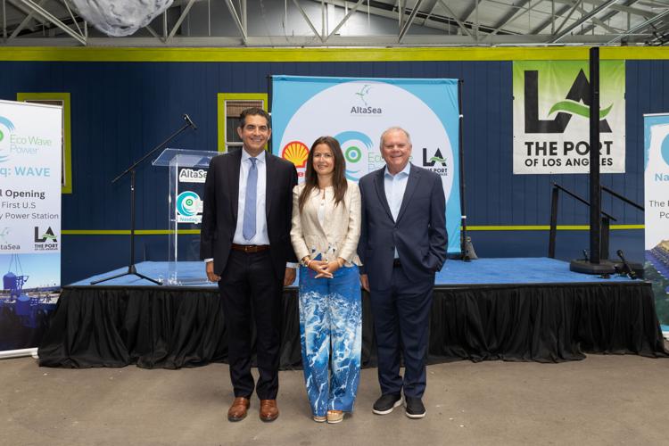 Michael Galvin, Port of LA; Inna Braverman, Eco Wave Power, and Terry Tamminen AltaSea