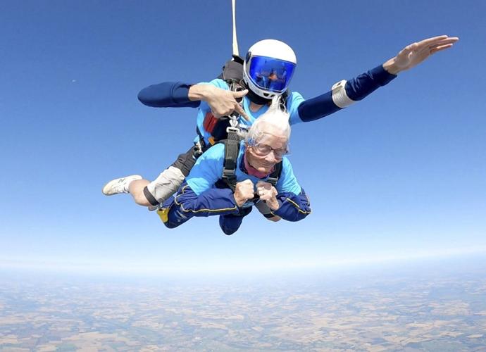102-year-old becomes Britain’s oldest sky-diver