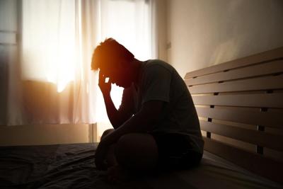 Los hombres tienen 3 veces más probabilidades de morir por lesiones cerebrales traumáticas en comparación con las mujeres