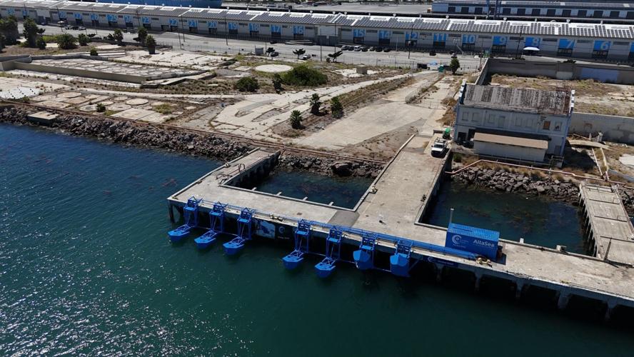 Eco Wave Power pilot in LA, by Erik Olsen (PRNewsfoto/Eco Wave Power Global AB (publ))