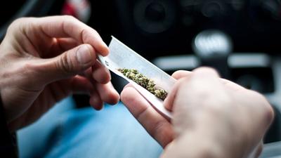 El consumo de marihuana ha disminuido "drásticamente" entre los adolescentes de EE. UU.