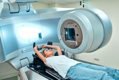 Existe la mejor opción para los pacientes con cáncer de cabeza y cuello que no pueden tomar cisplatino