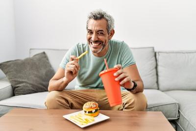 Los sedentarios tienen un mayor riesgo de deterioro cerebral, incluso si hacen ejercicio