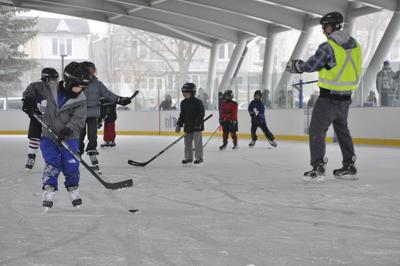 Lace up your skates – 15 outdoor rinks open Nov. 22