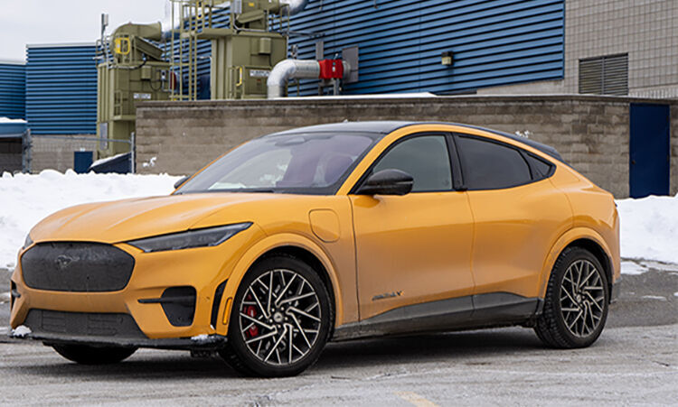 2021_Ford_mustang mache_gt-main
